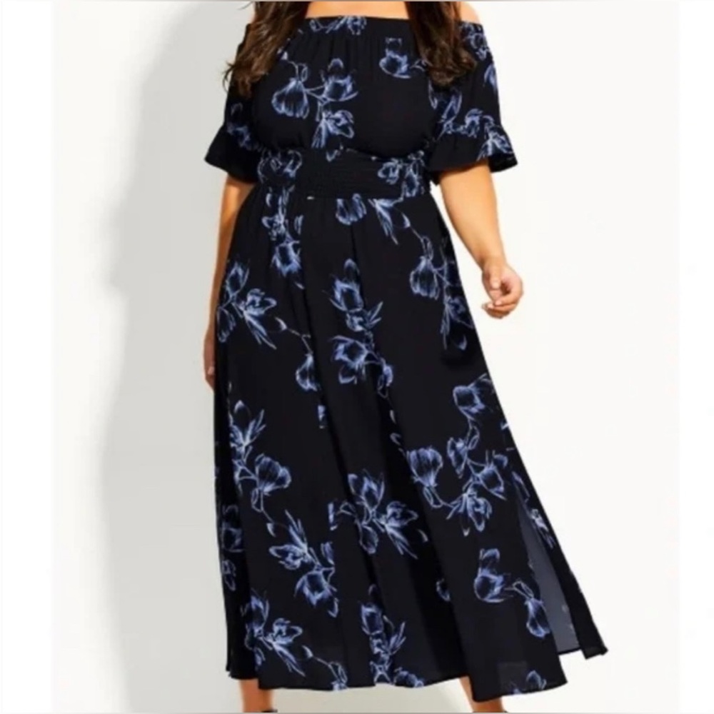 City Chic Floral Dress Size 14 XS Plus Blue and Black Women’s